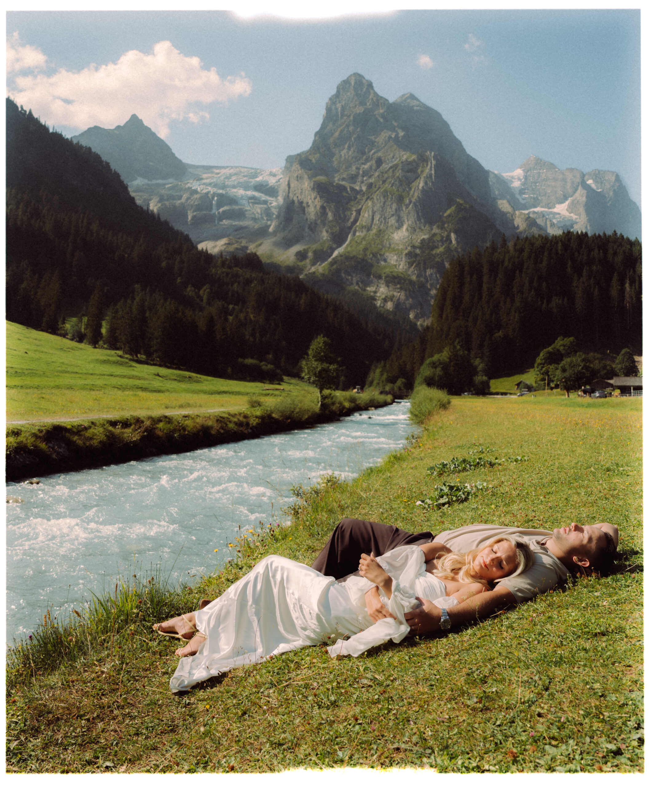 A cinematic photo of a couple taken during their mountain bridal photo shoot in Rosenlaui, Switzerland.