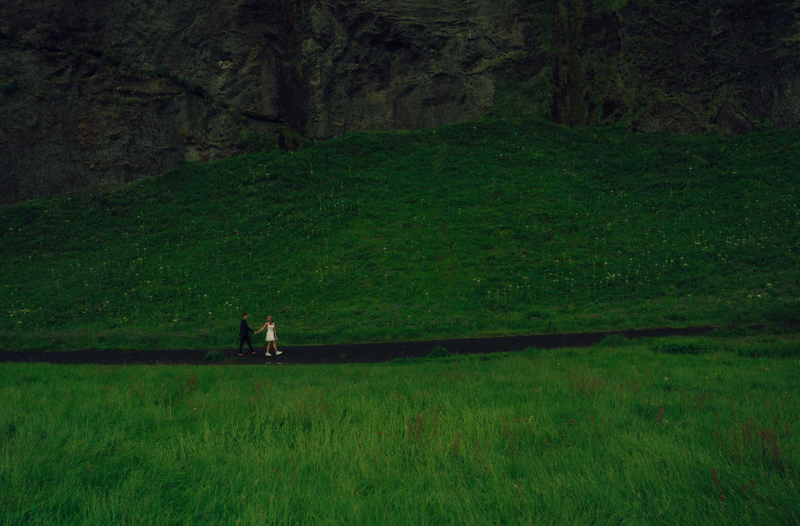 A cinematic photo of a couple during their elopement in Iceland.